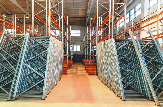 Стеллажи паллетные фронтальные грузовые