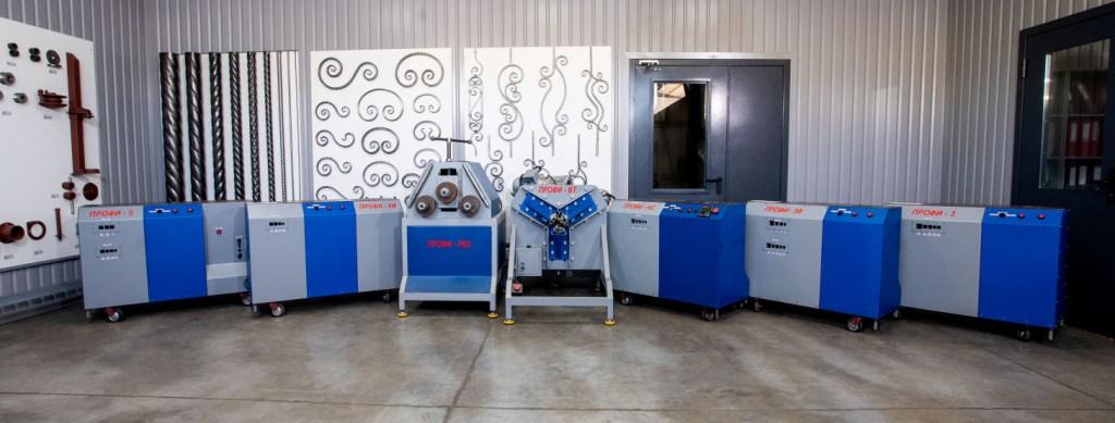 ООО «Компания ПРОФИ» серийно производит и предлагает купить кузнечные станки серии «ПРОФИ», различных моделей, с разным набором функций.